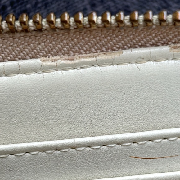 Kate spade zip around wallet - Picture 8 of 11